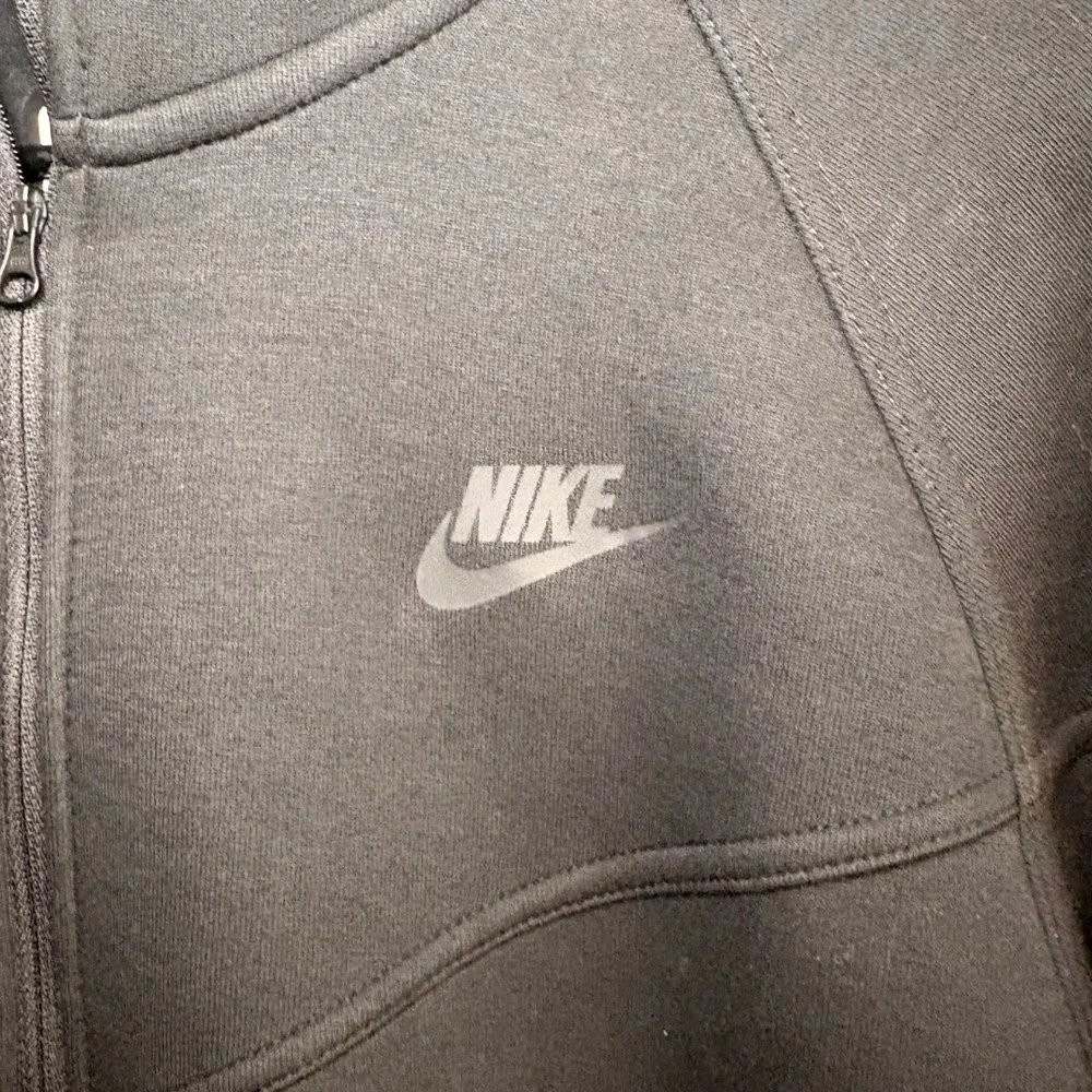Nike tech fleece